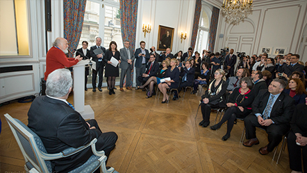 Paris (France) 9 mars 2018 - Hubert Reeves a été promu grand officier de l’Ordre national.